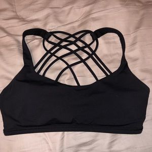 Lululemon sports bra